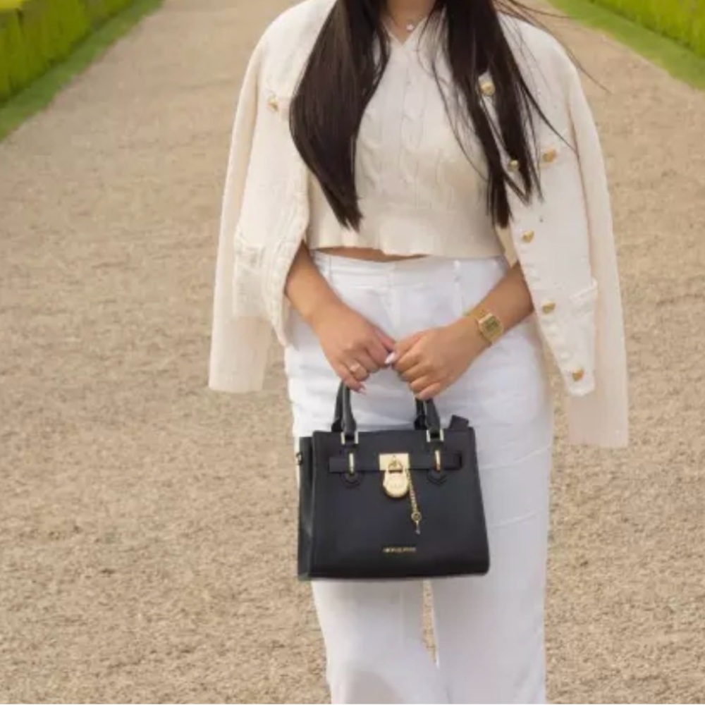MICHAEL KORS Black leather Satchel